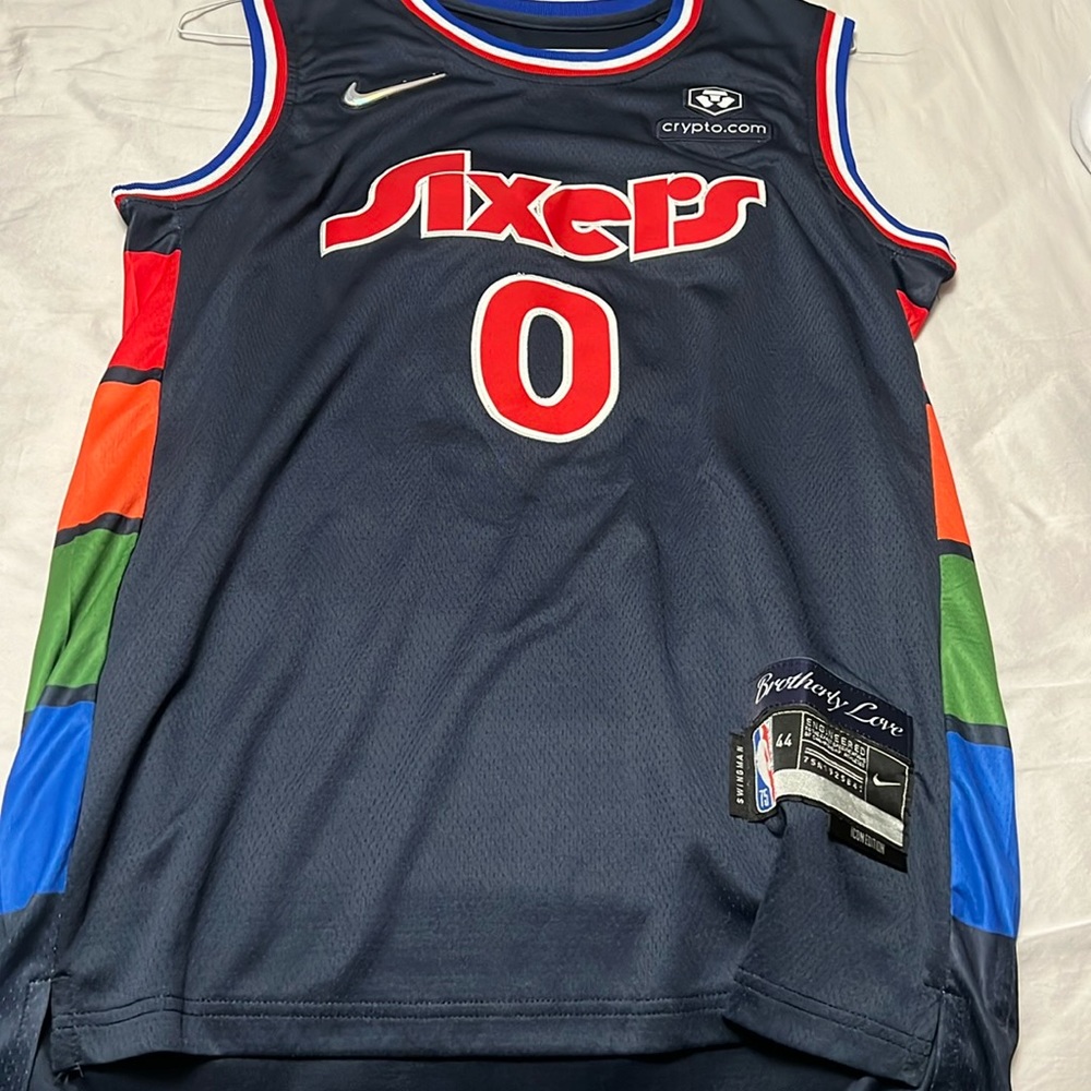 Tyrese Maxey Sixers city edition 75th anniversary jersey
